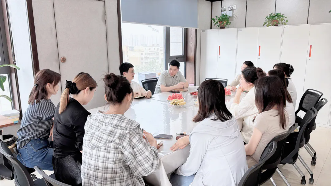 跨界碰撞，思维共振---恒信咨询创新读书交流会圆满收官